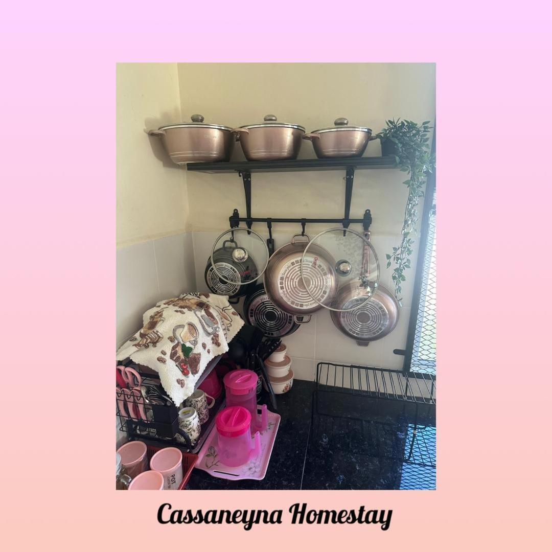 Cassaneyna Homestay Kuantan Luaran gambar