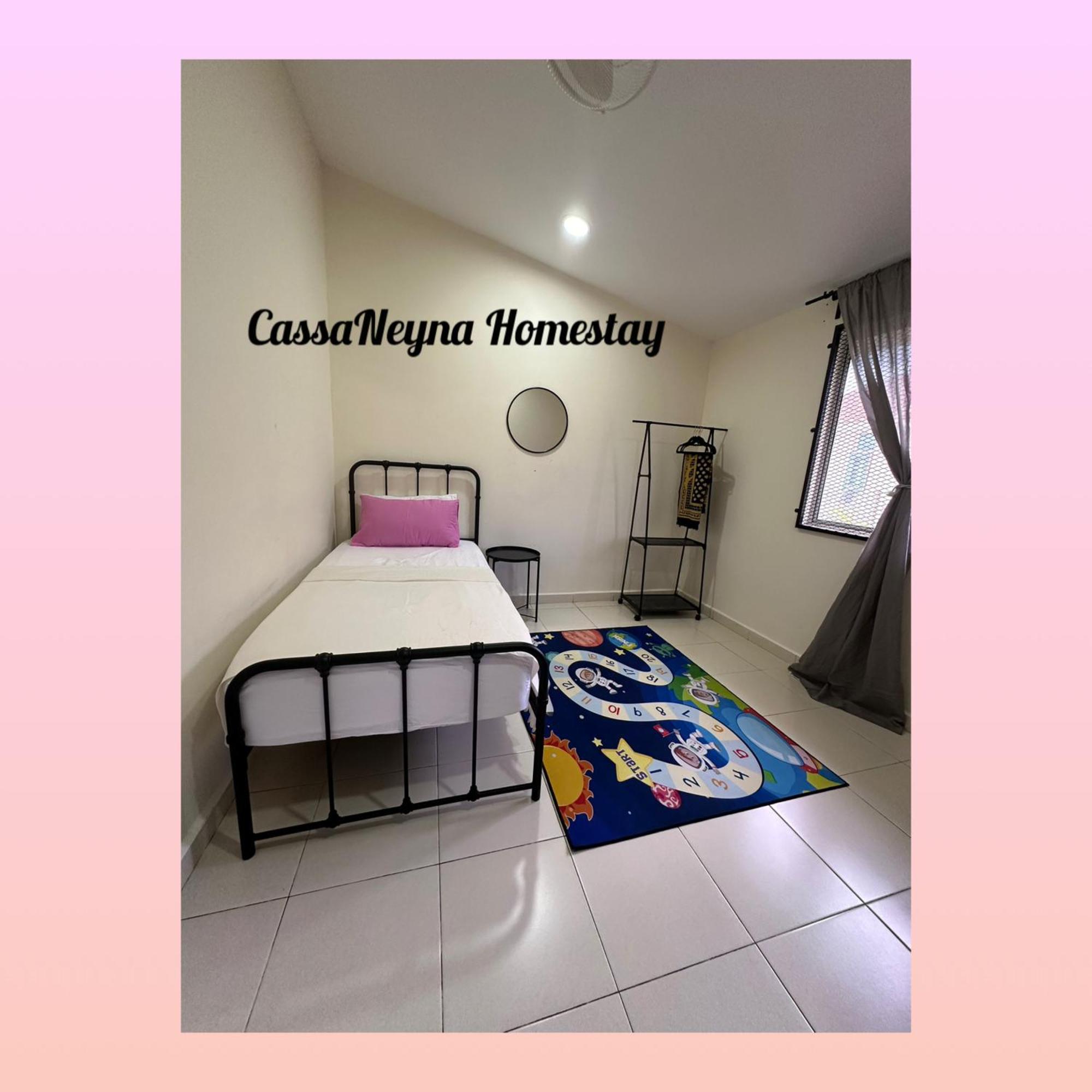 Cassaneyna Homestay Kuantan Luaran gambar
